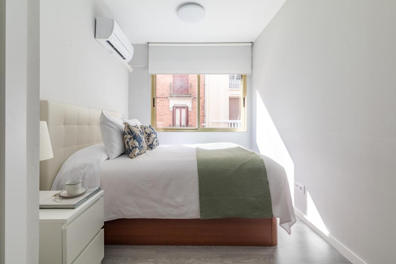 Apartamento Junto A Gran Via Madrid Ngoại thất bức ảnh