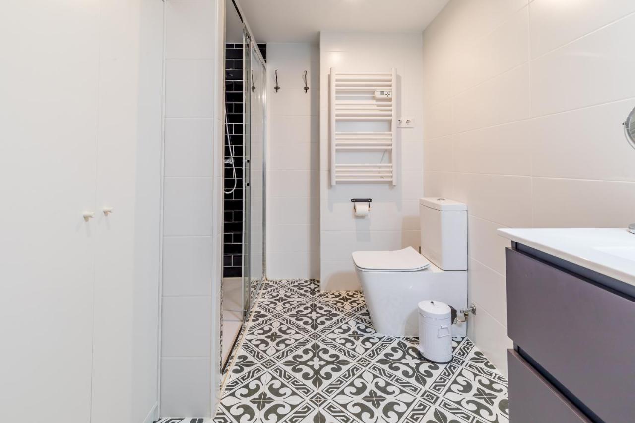 Apartamento Junto A Gran Via Madrid Ngoại thất bức ảnh